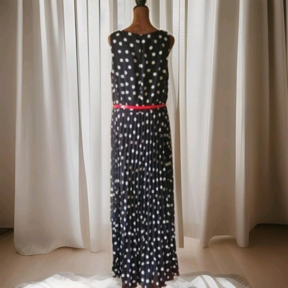 CJ Banks Dress Size 14 Belted